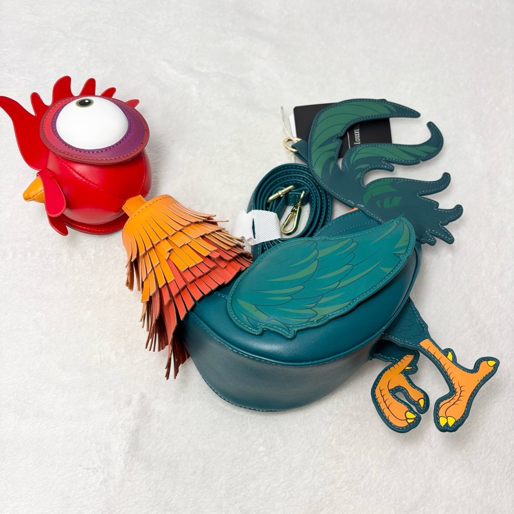 Loungefly Disney Moana Hei Hei crossbody Bag -NEW - Picture 12 of 12